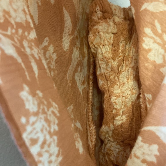 ⭐️O'Neill Kinsey Dress Cafe Creme Floral Off shoulder Dress size medium - Picture 7 of 10